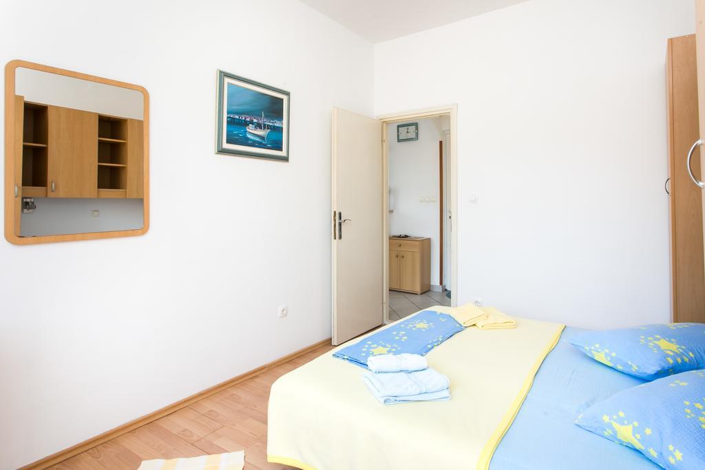 Hrvoje Place Apartments Дубровник Екстериор снимка