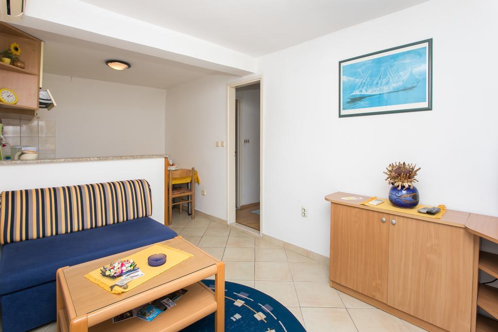 Hrvoje Place Apartments Дубровник Екстериор снимка