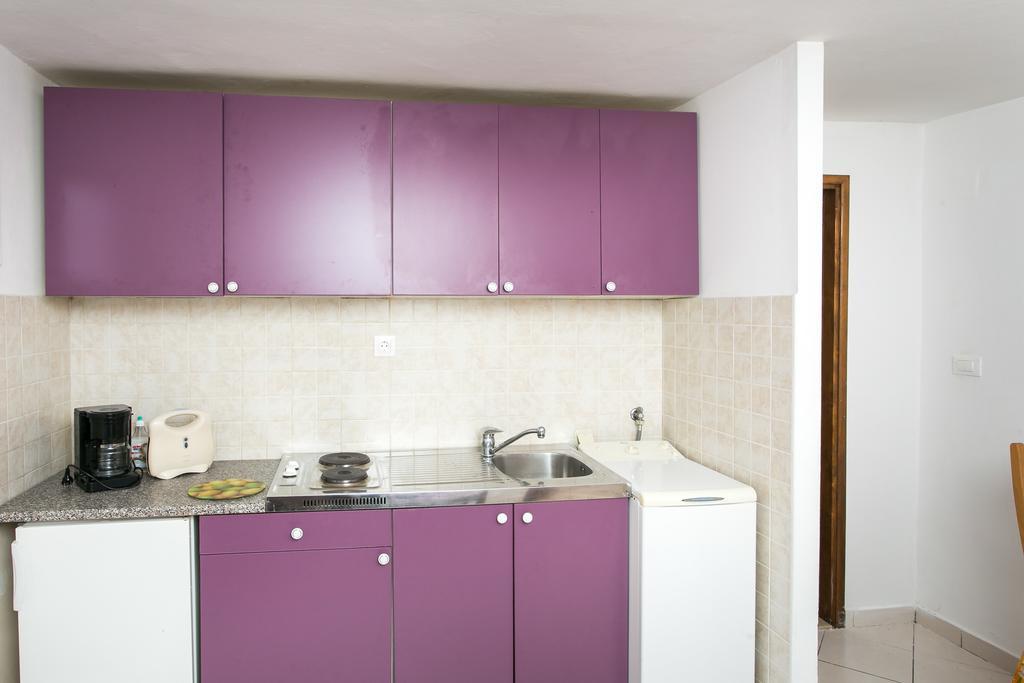 Hrvoje Place Apartments Дубровник Екстериор снимка