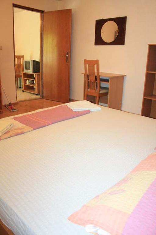 Hrvoje Place Apartments Дубровник Екстериор снимка